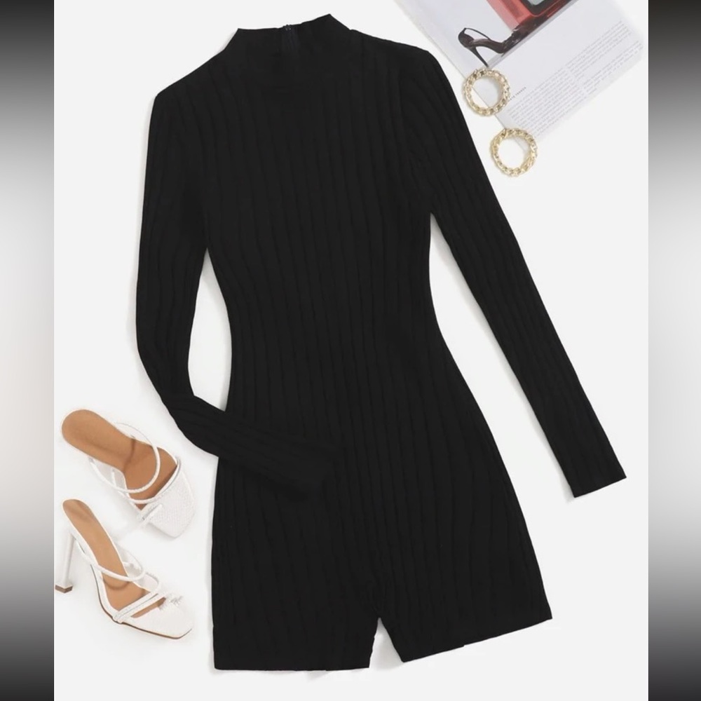 Long sleeve black turtle neck body suit